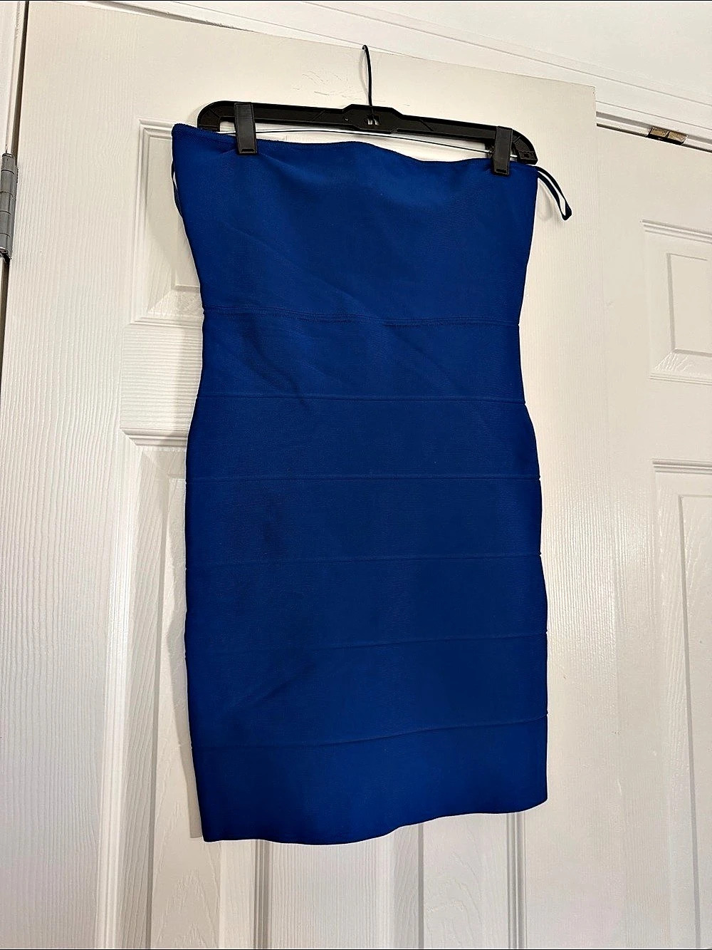 BCBGMAXAZRIA Blue Bandage Midi Dress Size Medium Like New
